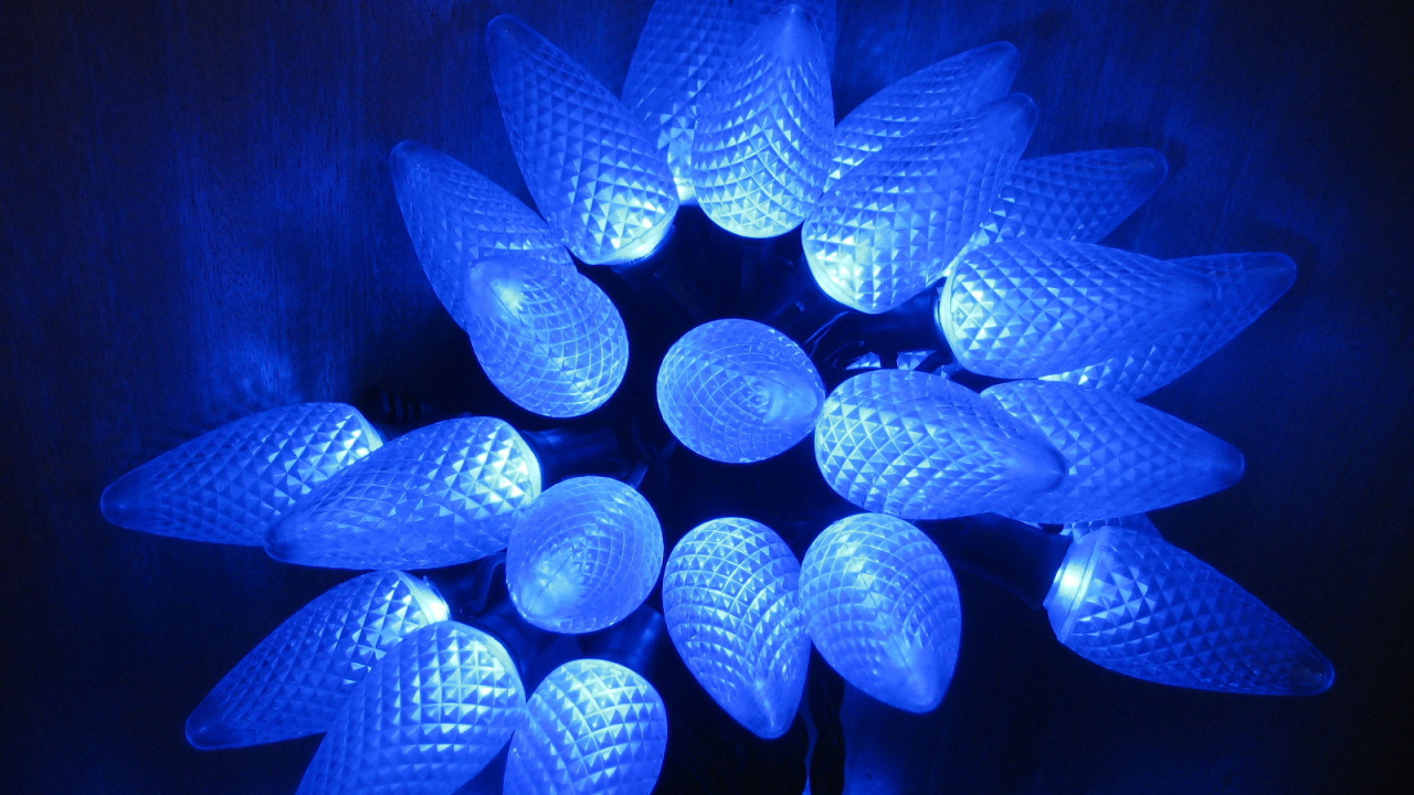 Гирлянда из лампочек