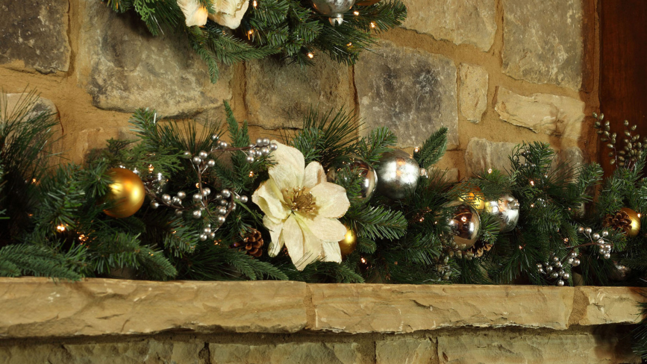 Гирлянды из хвои