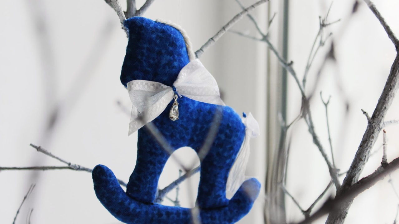 Лошади игрушки