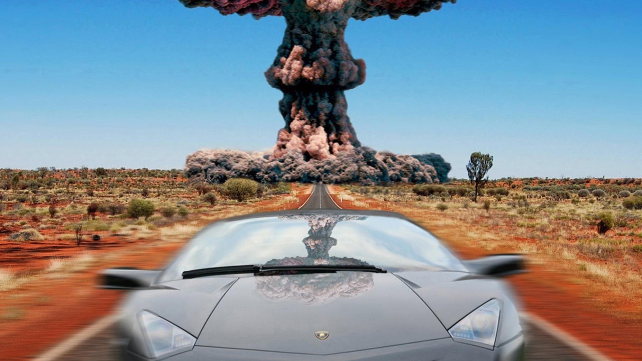 Атомный взрыв на дороге