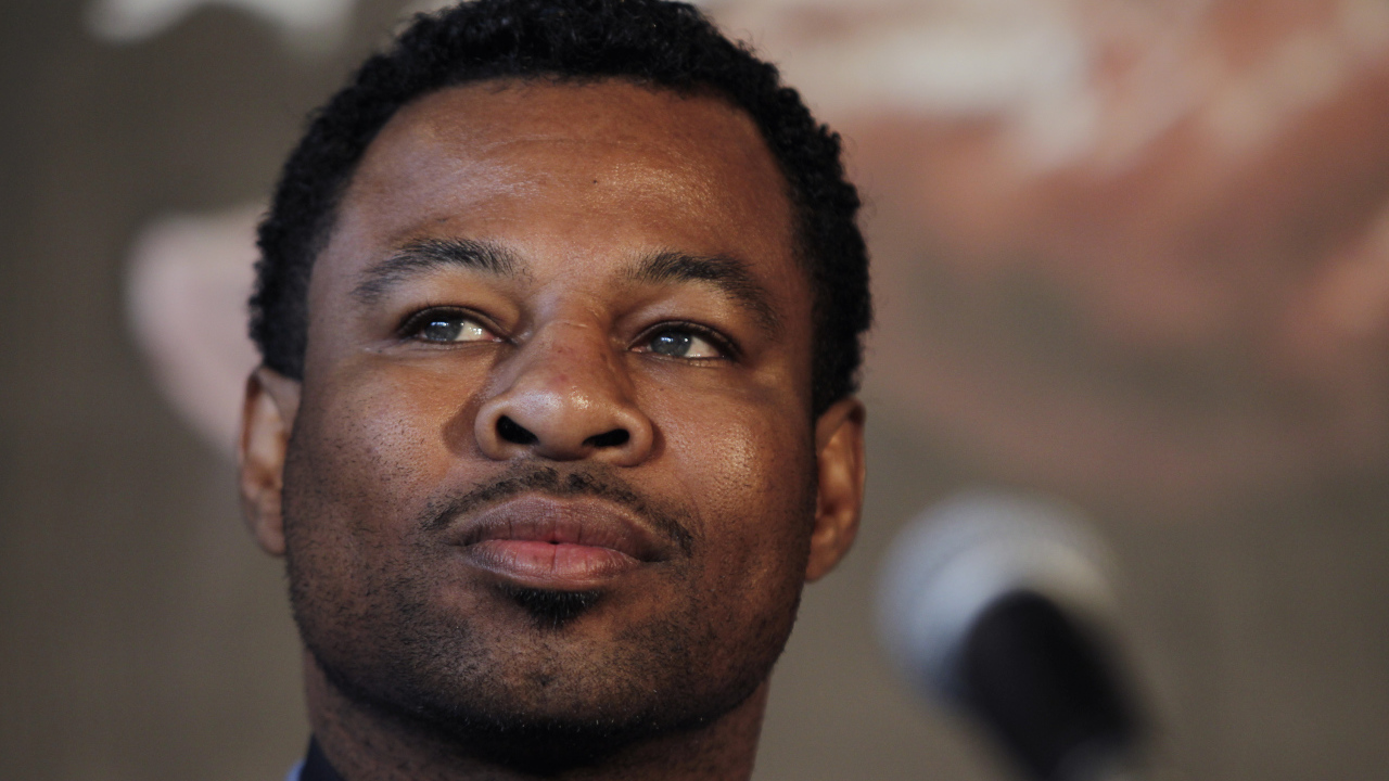 Боксер Шейн Мосли крупным планом