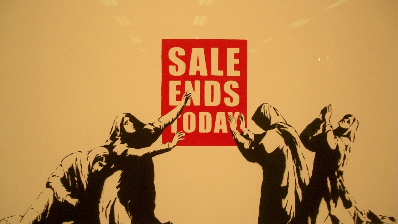 Граффити, сегодня заканчивается распродажа, Бэнкси