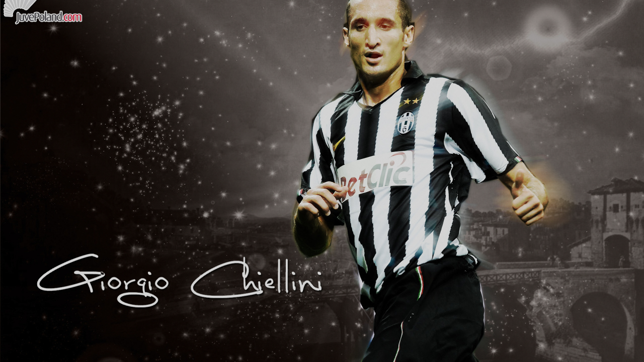 Ювентус Джорджо Кьеллини в темных тонах
