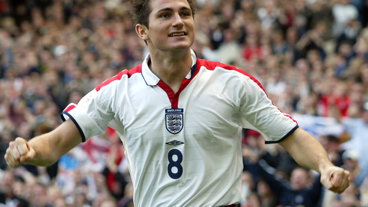Игрок Челси Фрэнк Лэмпард играл за национальную сборную Англии