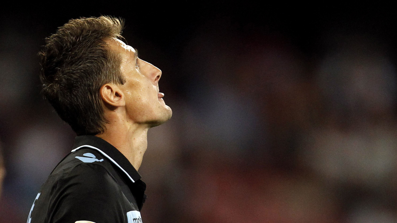 Игрок из Лацио Мирослав Клозе крупным планом