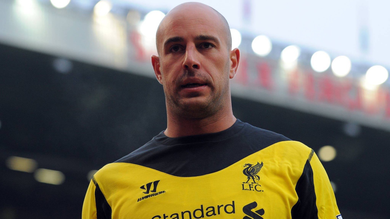 Игрок из Наполи Пепе Рейна