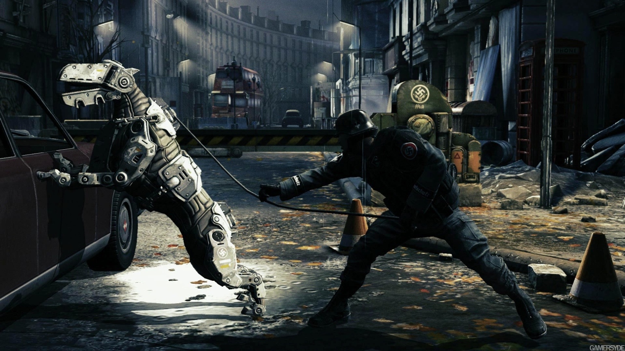Wolfenstein New Order: солдат выпускает свою собаку