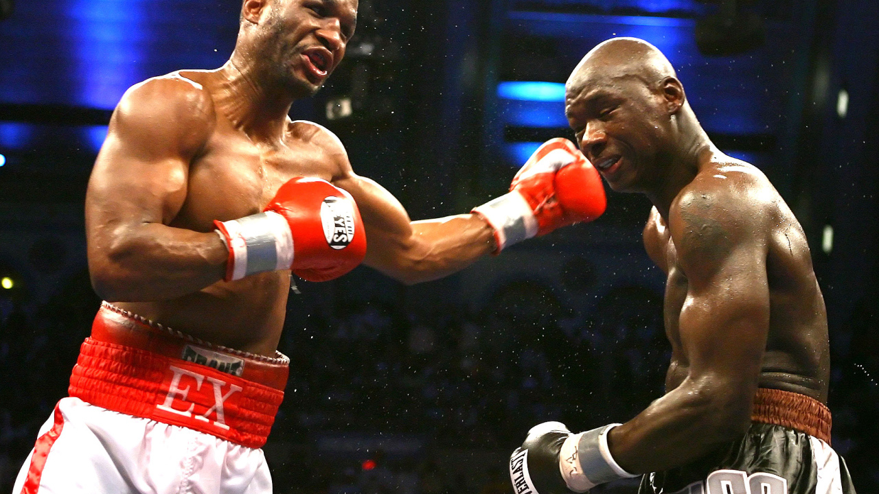 Известный боксер Бернард Хопкинс