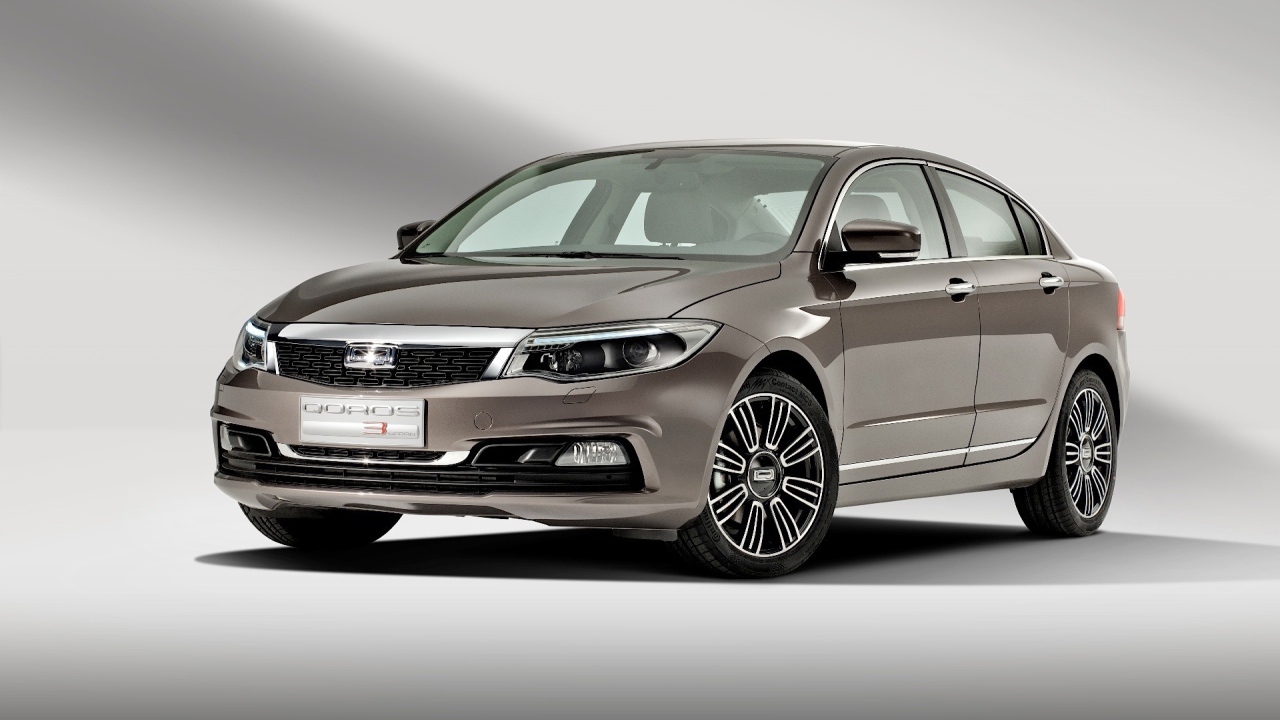 Фото автомобиля Qoros 3 2014