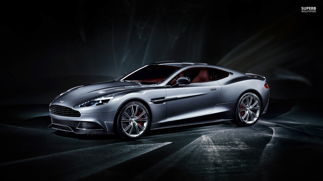 Новый автомобиль Aston Martin 2013