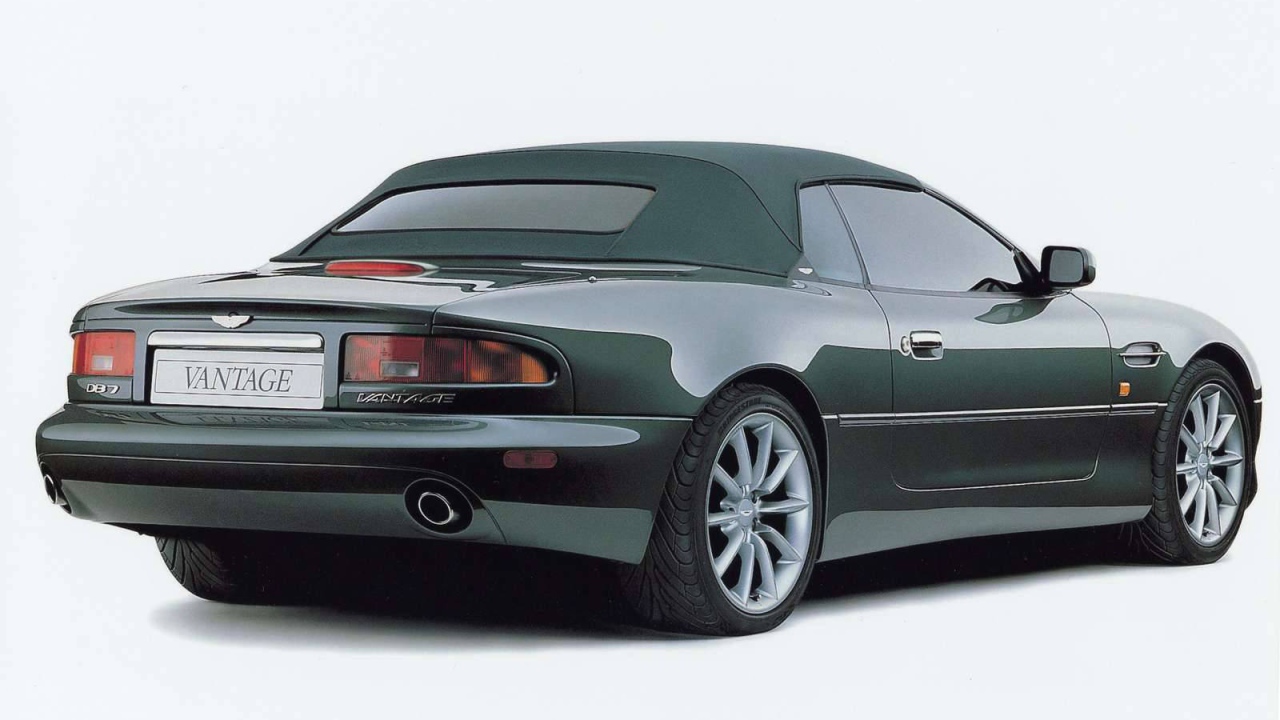Надежная машина Aston Martin db7