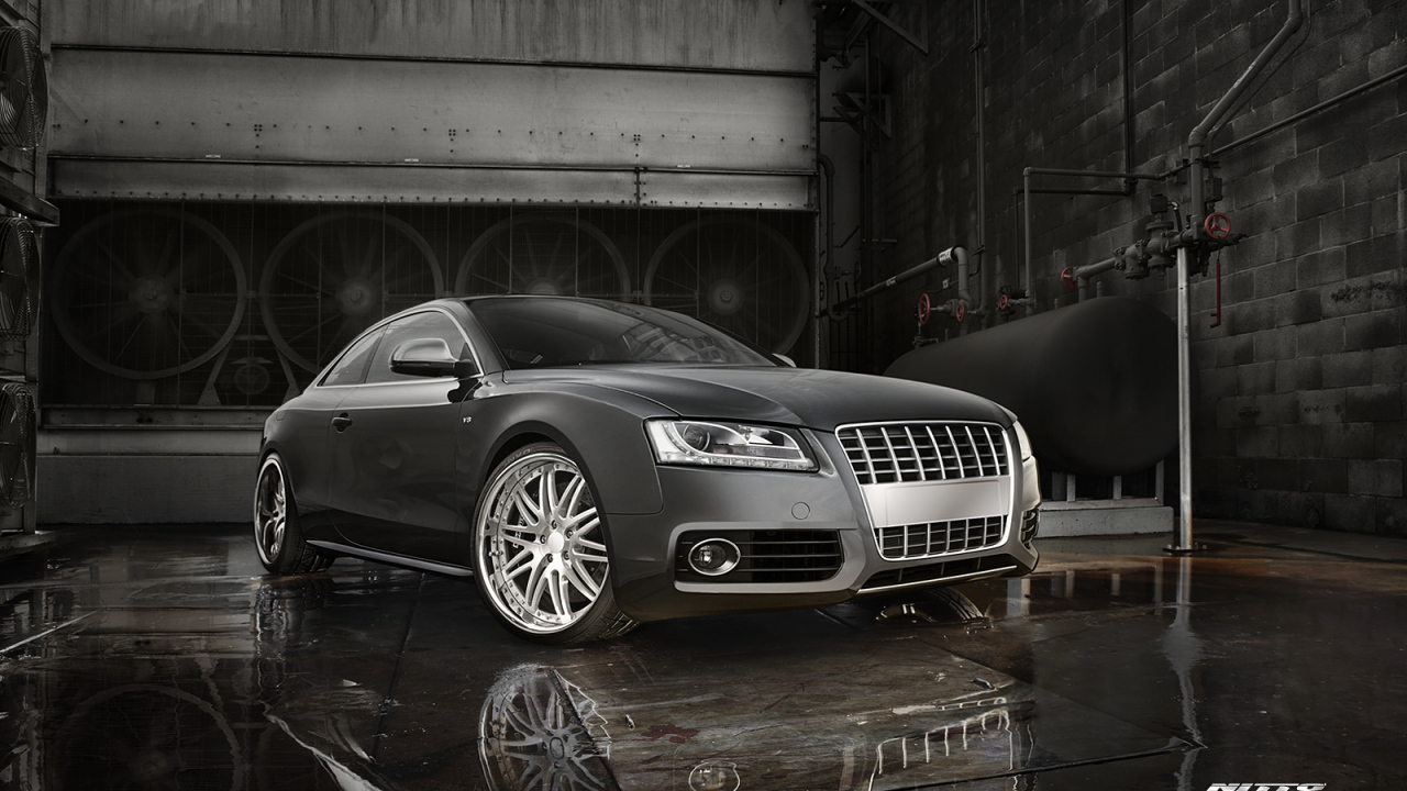 Фото автомобиля Audi s8