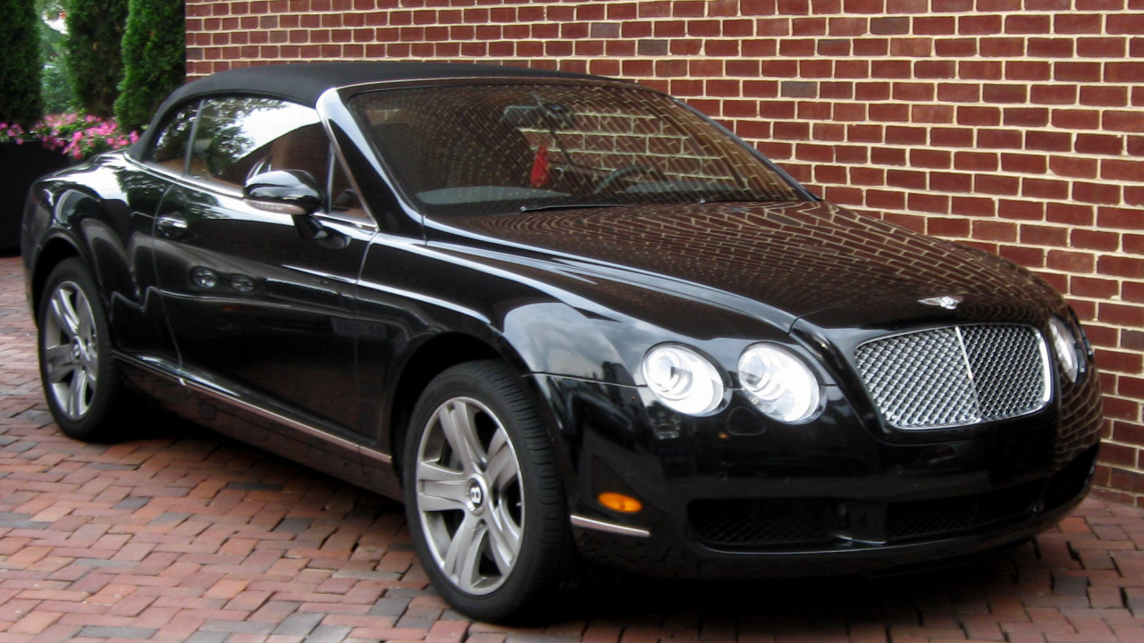 Роскошный Bentley Continental GT