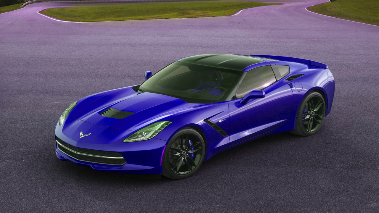 Новая машина Chevrolet Corvette 2014 года