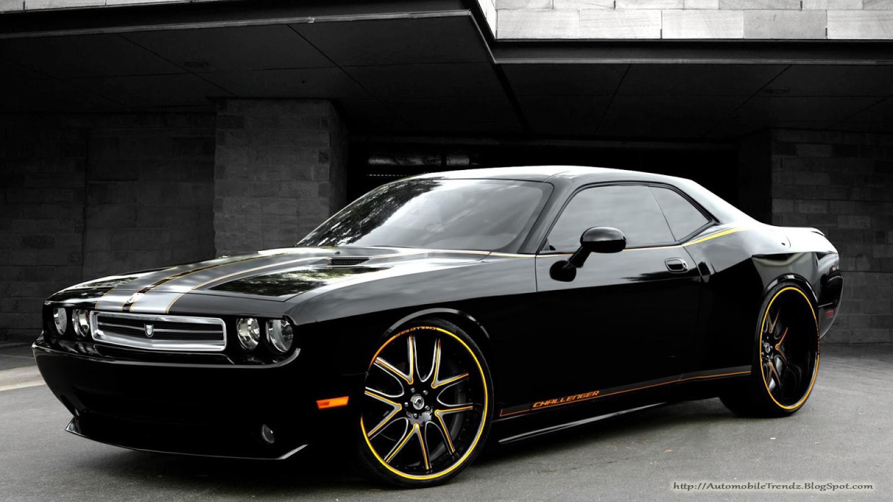 Роскошный Dodge Challenger