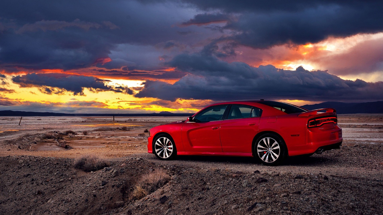 Dodge вечером у моря