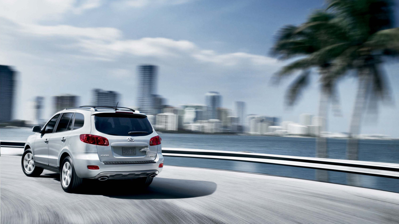  Красивый автомобиль Hyundai Santa fe в Москве