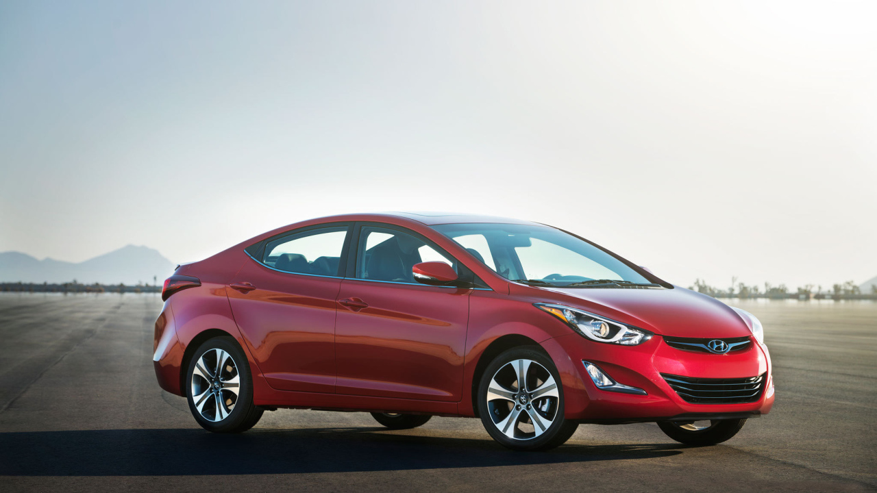 Автомобиль марки Hyundai модели Elantra 2014