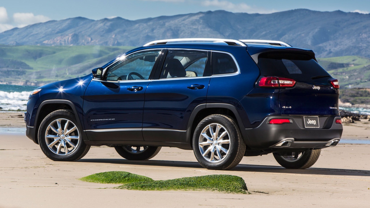 Надежный автомобиль Джип Гранд Чероки 2014