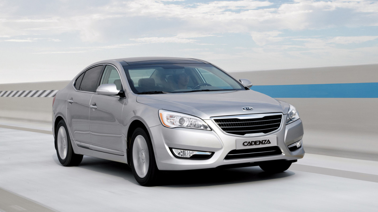 Дизайн автомобиля Kia Cadenza 2014 года