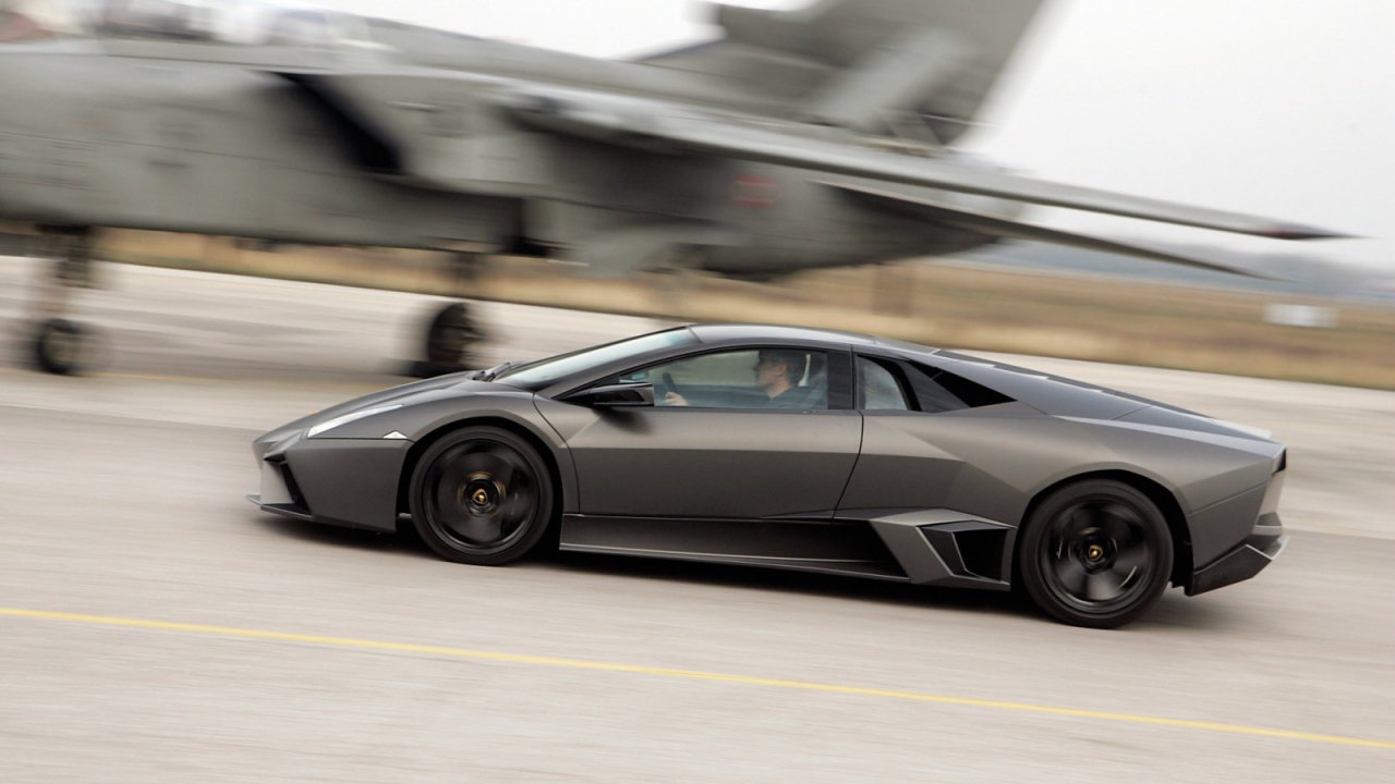 Дизайн автомобиля Lamborghini Reventon