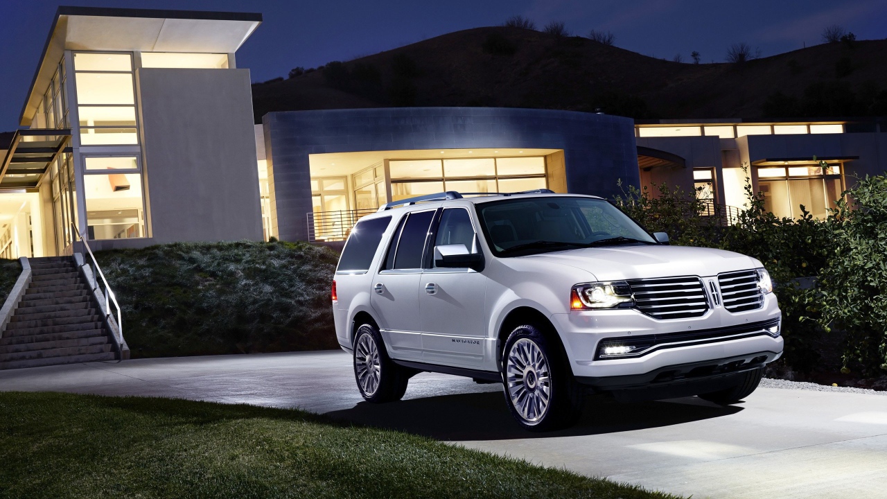 Дизайн автомобиля Lincoln Navigator 2014