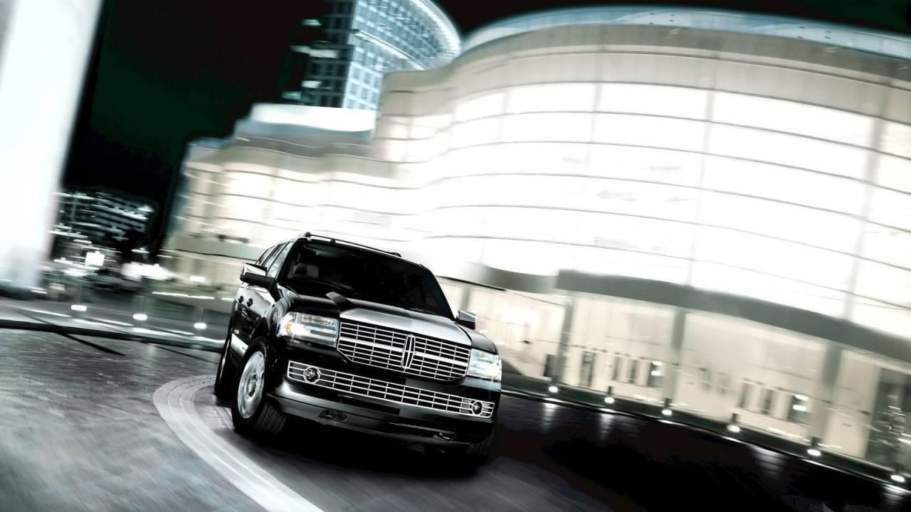 Новая машина Lincoln Navigator