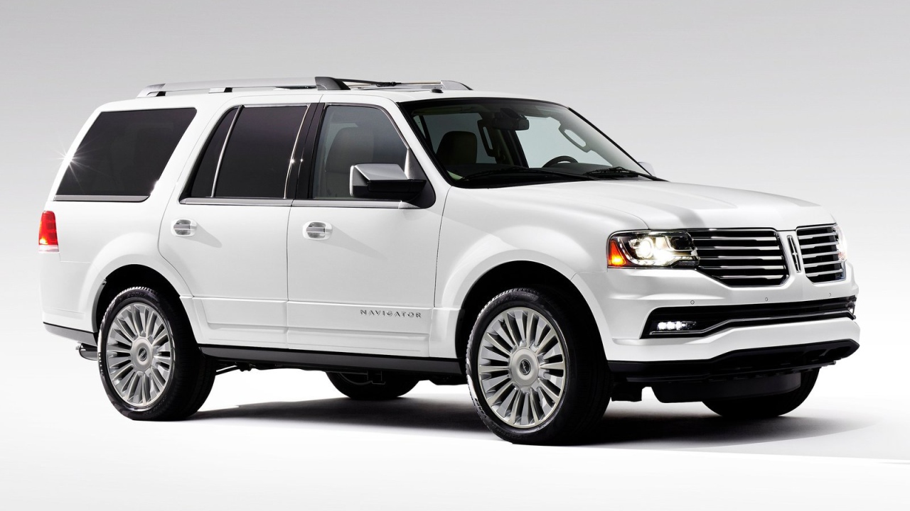 Надежный автомобиль Lincoln Navigator 2015