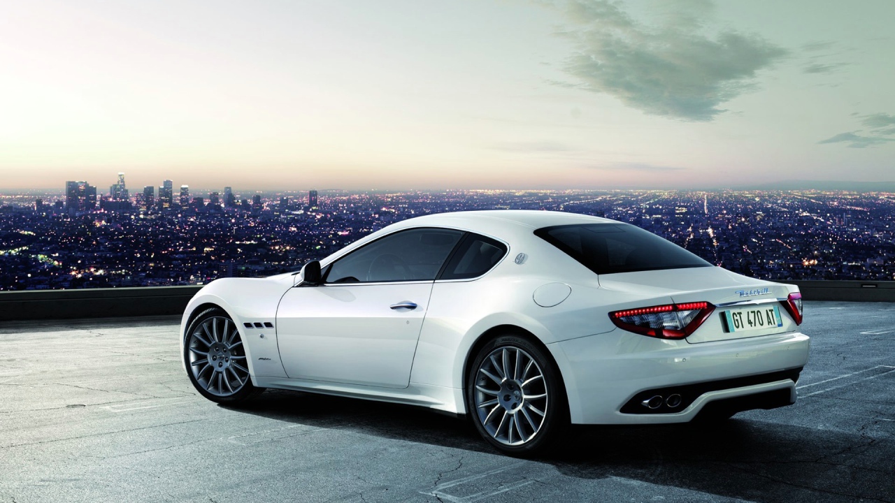 Новый автомобиль Maserati Granturismo
