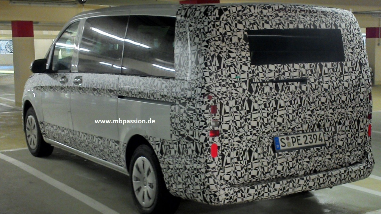 Новая машина Mercedes V-Class 2014