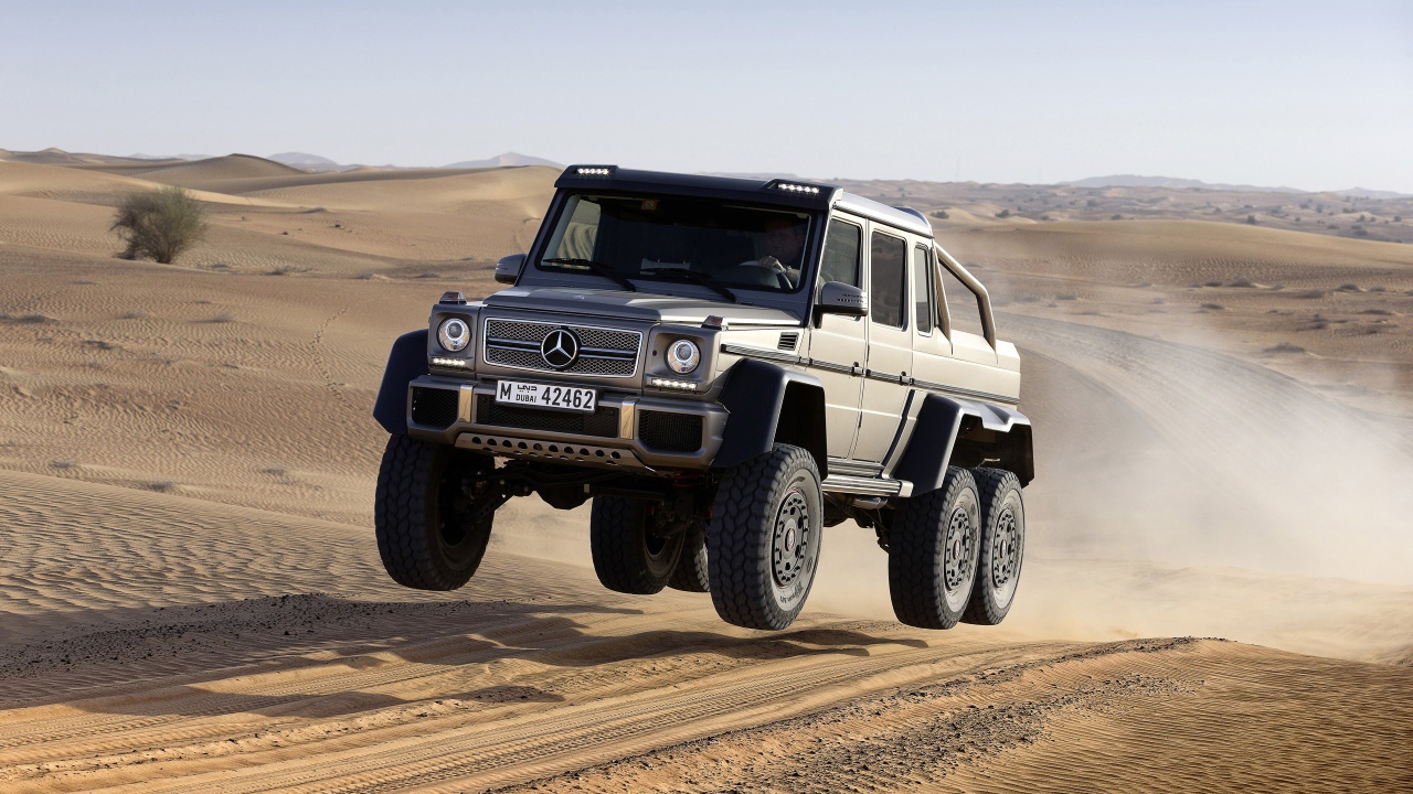 Мерседес на ралли по пустыне