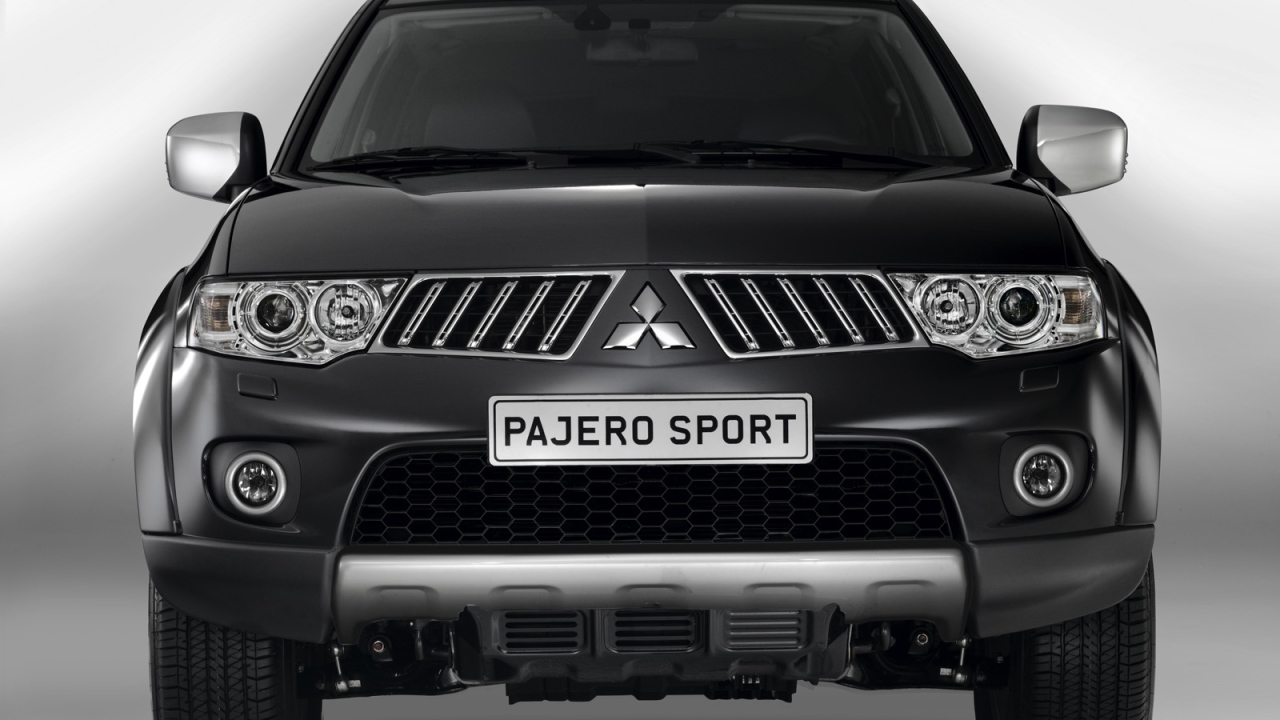 Фото автомобиля Mitsubishi Pajero Sport