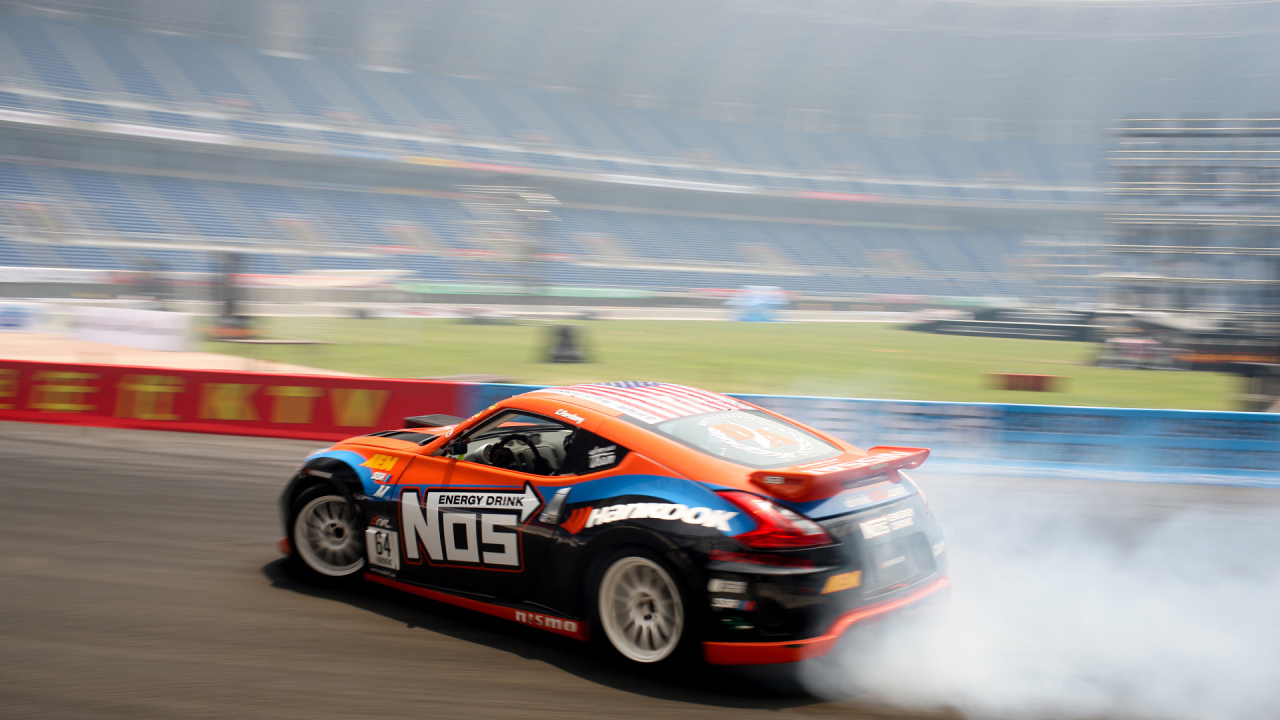 Ниссан на гонках