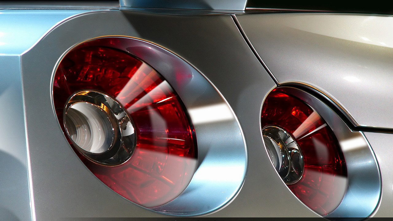 Задние фонари Ниссан