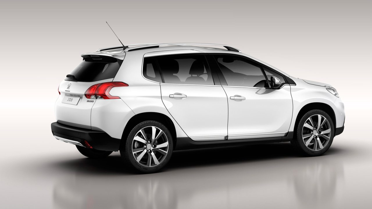 Тест драйв автомобиля Peugeot 6008 2014 года