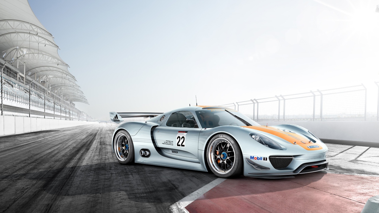 Гонка Porsche 918 RSR