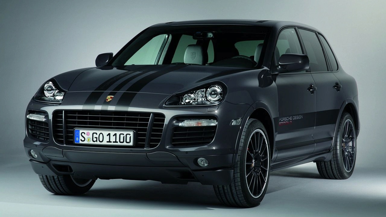 Спортивный Porsche Cayenne