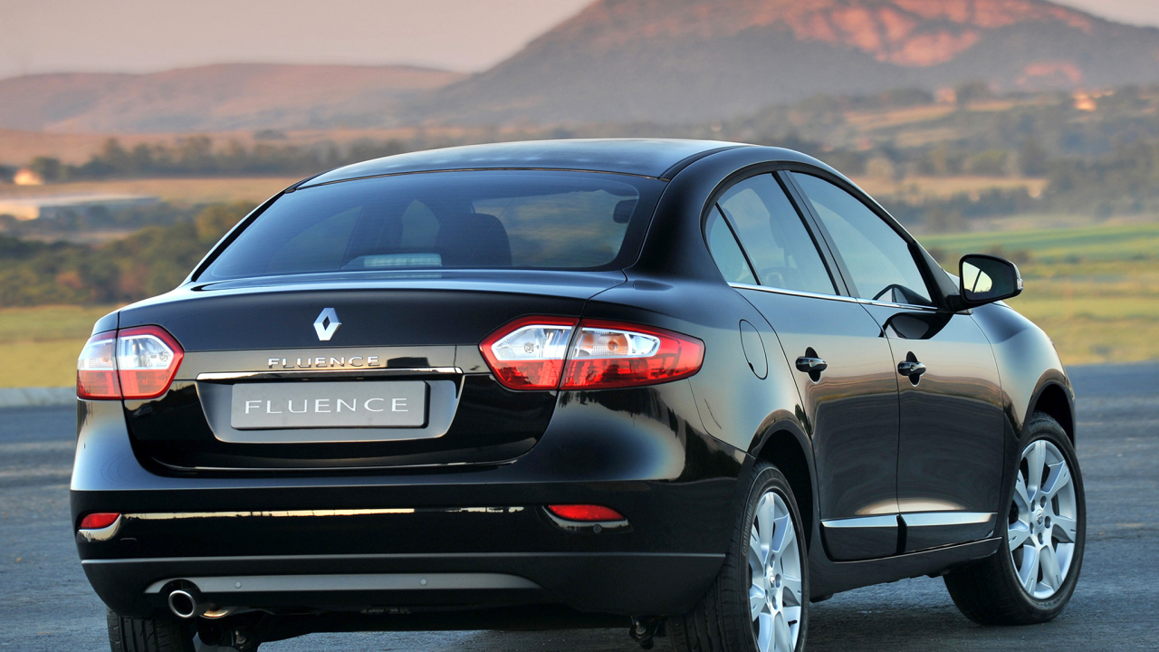 Фото автомобиля Renault Fluence