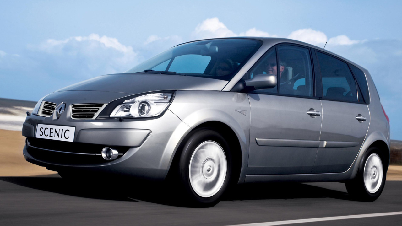 Надежный автомобиль Renault Scenic