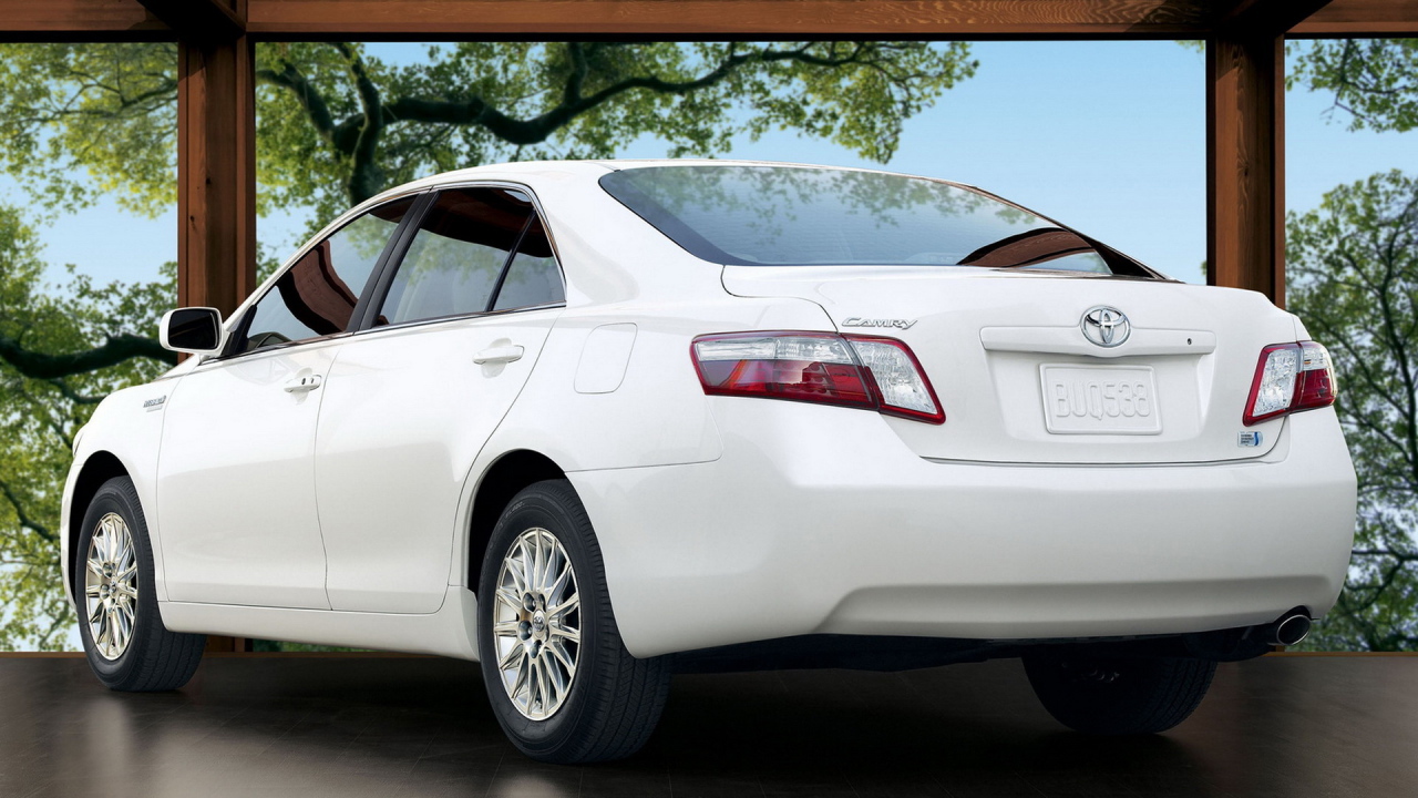 Надежный автомобиль Toyota Camry