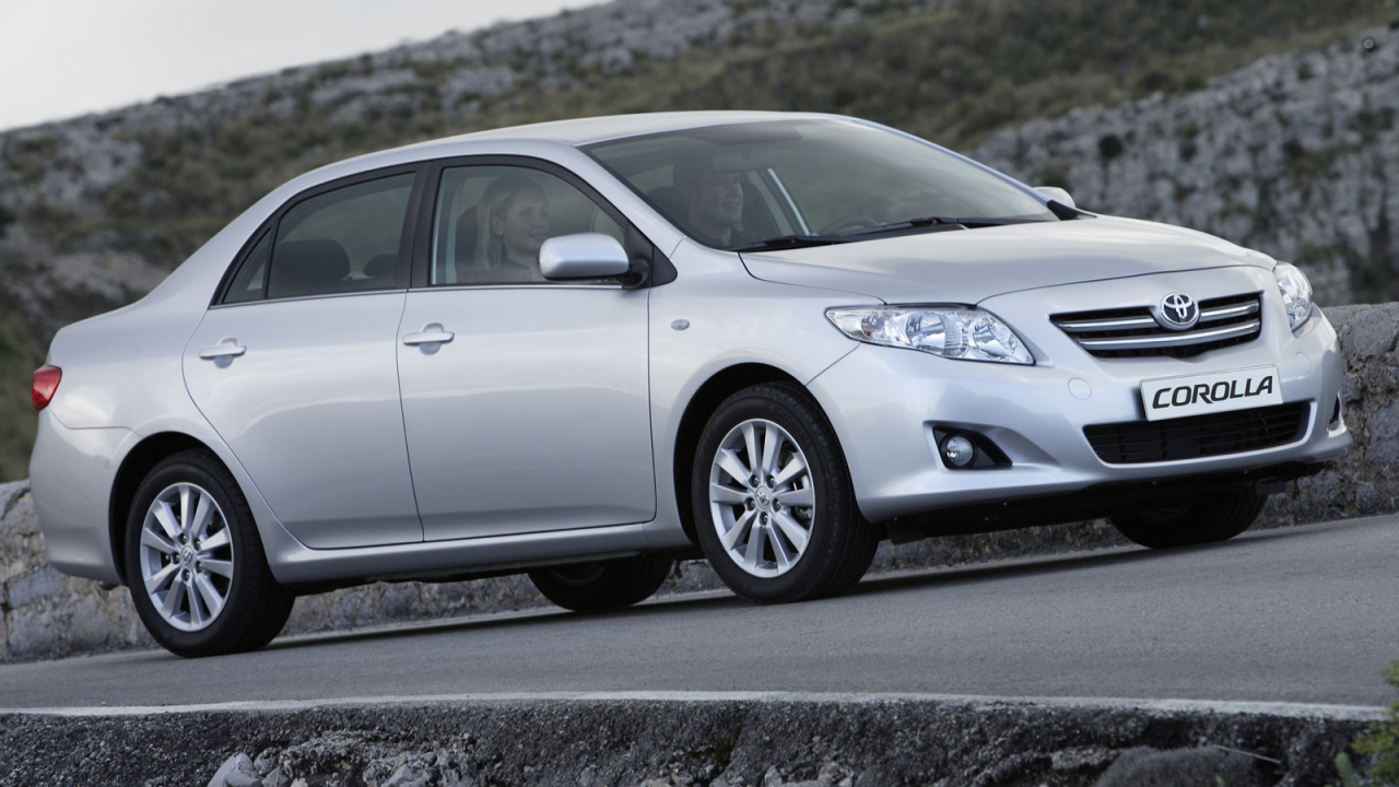 Надежный автомобиль Toyota Corolla