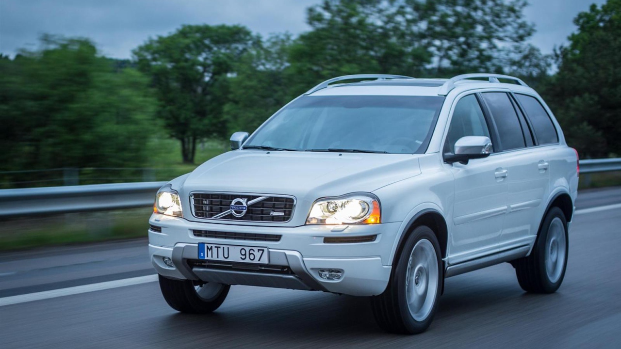 Новый автомобиль Volvo  xc90 2014