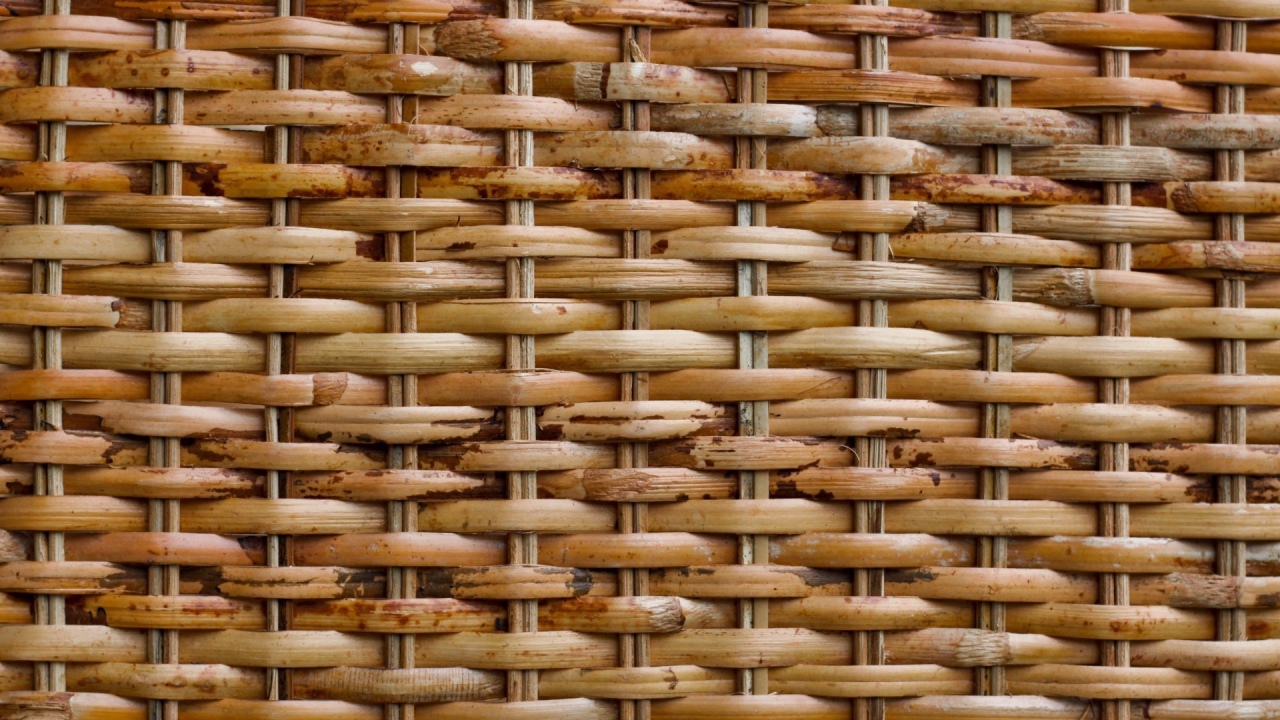 Плетенная корзина