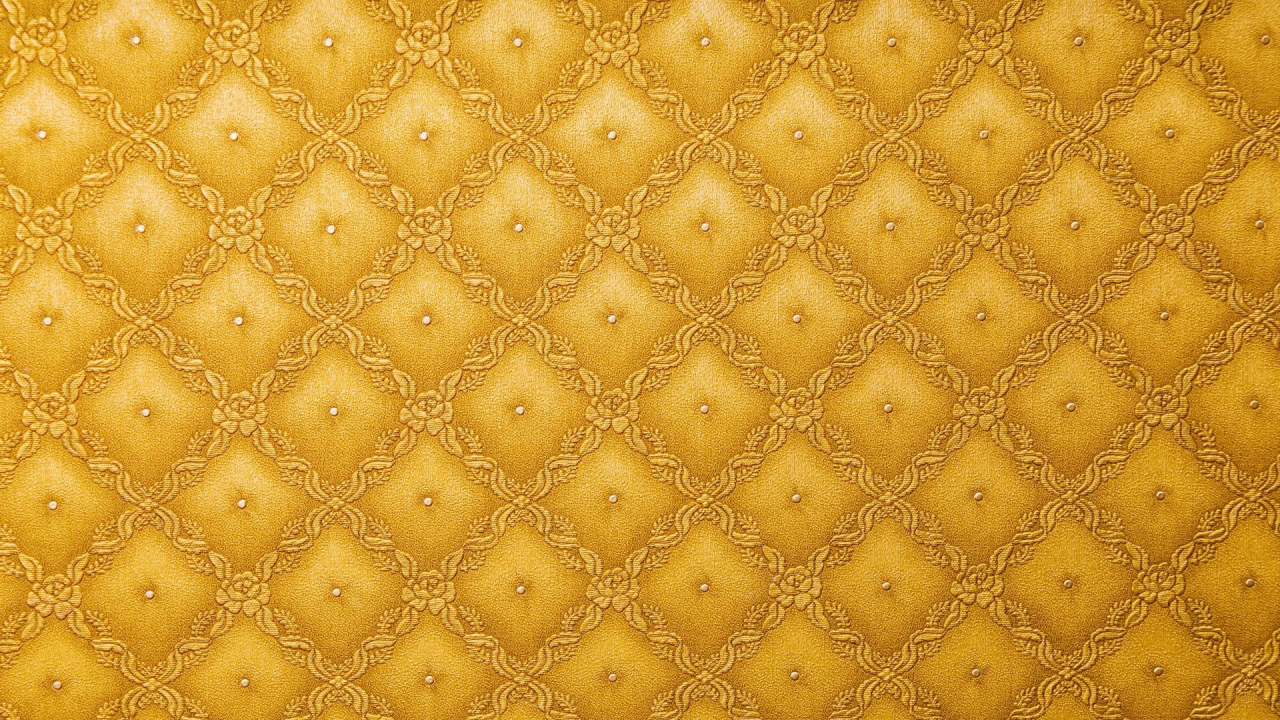 Желтый гобелен