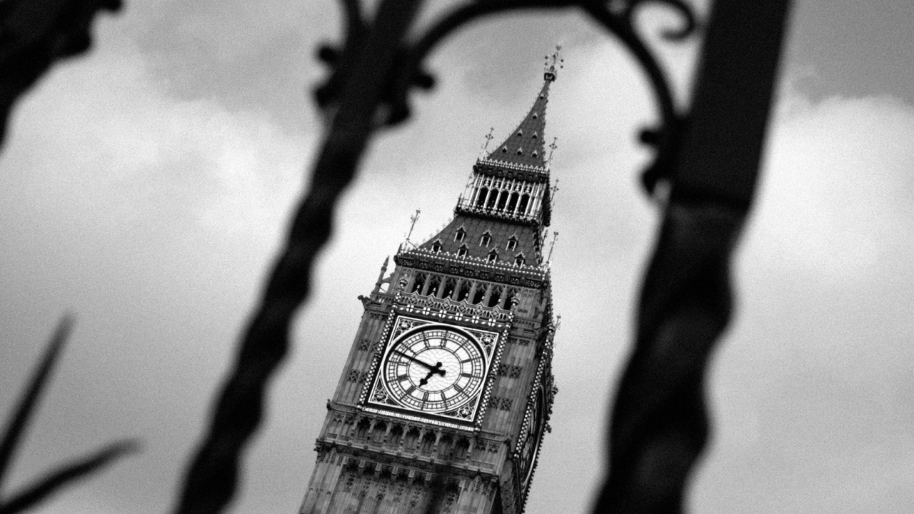 Монохром Биг бен 