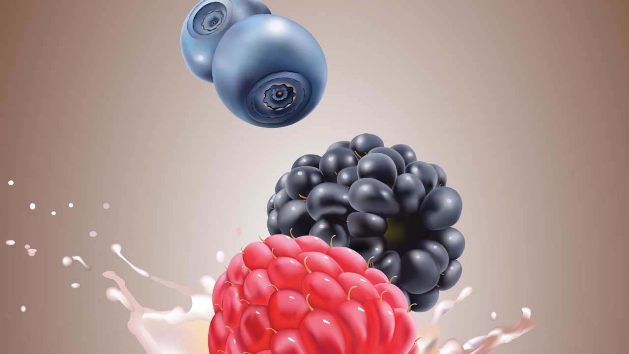 Ягоды падают в молоко