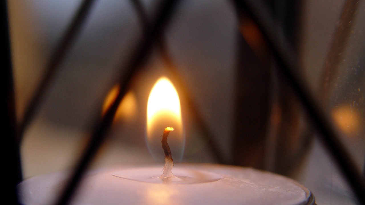 Огонь свечи