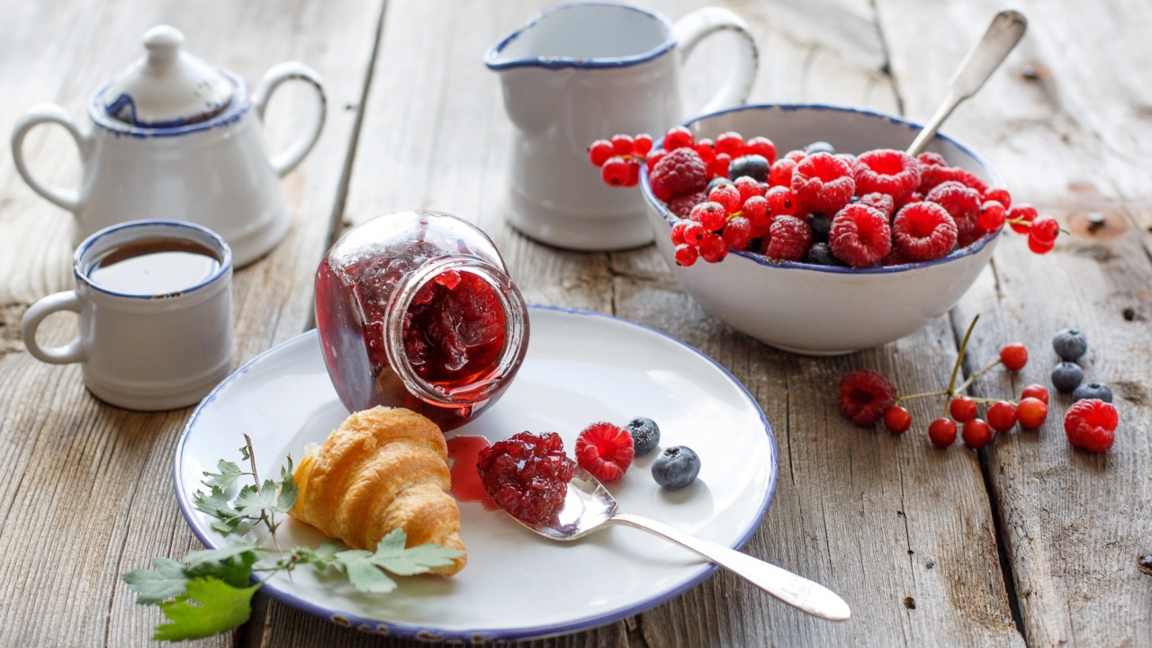 Десерт из ягод