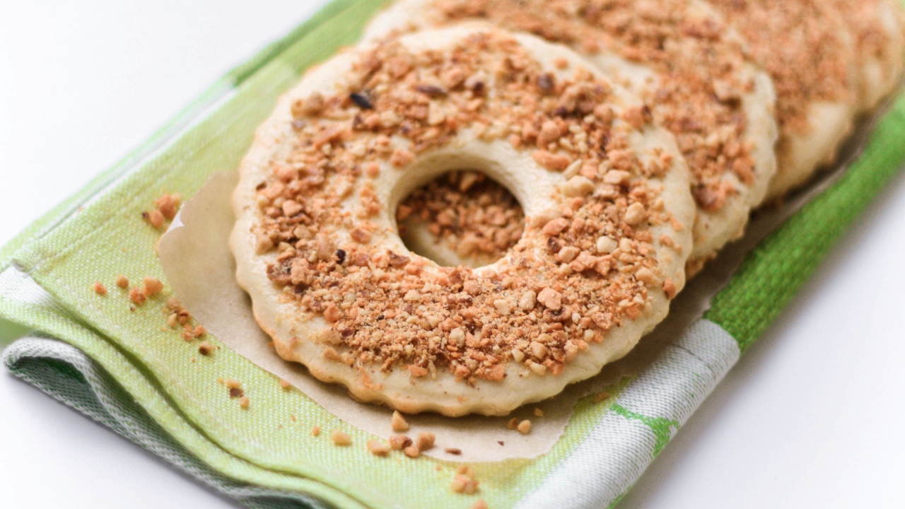 Коржики с орехами