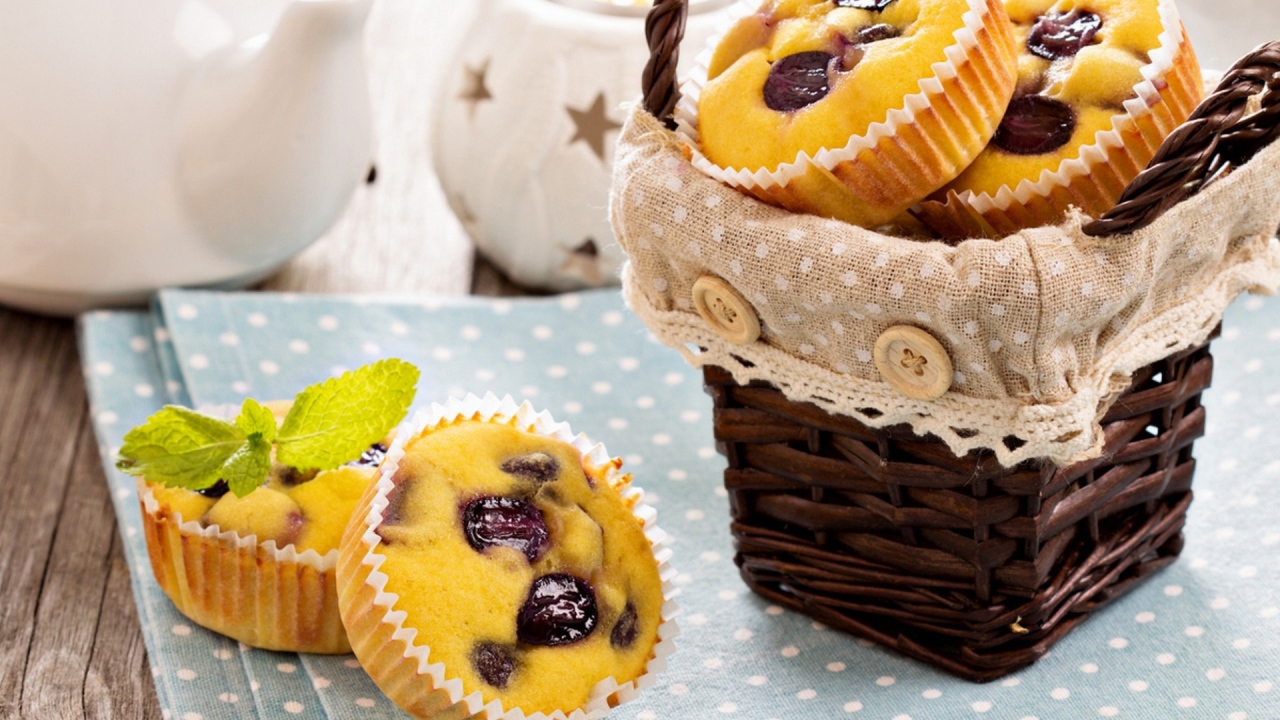 Кексы с ягодами